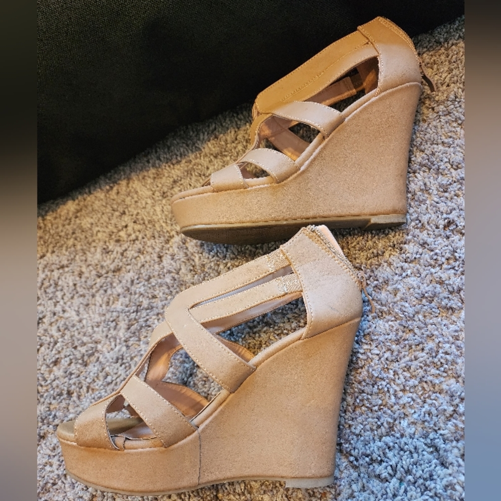 Top Moda Wedges - Picture 3 of 4